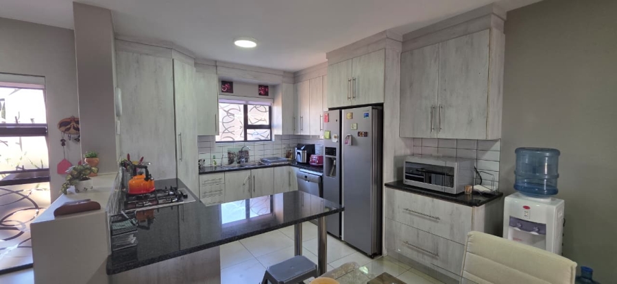 2 Bedroom Property for Sale in Leloko Lifestyle Estate North West